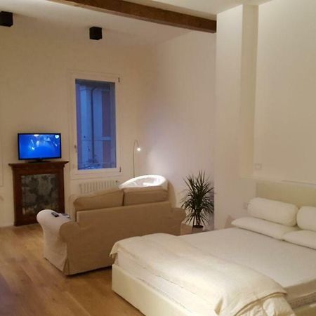Casa Tea Apartment Bologna Exterior photo